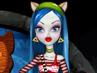 play Monster High Doll