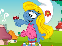 play Smurfette Dress Up