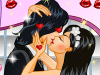 play Kiss Me Match 3