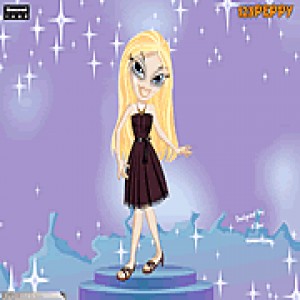 play Peppy'S Cloe Bratz Dress Up