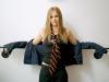 play Girl In A Tie