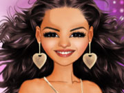 play Selena Gomez Dress Up