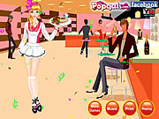 play Waitress Dress Up