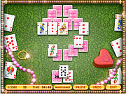 play Queens Tripeaks