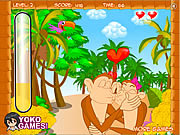 play Cute Monkey Kissing