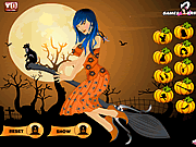play Halloween Dressup 2011