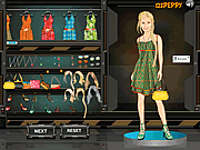 play Holly Madison Dress Up