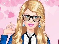 play Barbie At College Dress Up