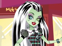 play Monster High Series: Frankie Stein Dress Up