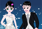 play Snowy Couple Dressup