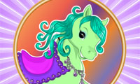 play Pony Parade Dress Up