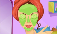 play Cucumber Mask Makeover