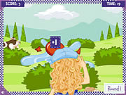 play Holly Hobbie: Water Balloon Blast