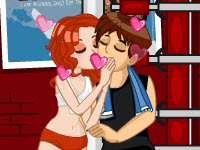 play Punchy Kiss
