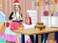 play Girly Birthday Room Cleanup