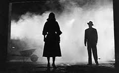 play The Noir Maze