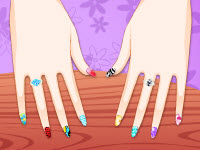 play Creative Nail Art