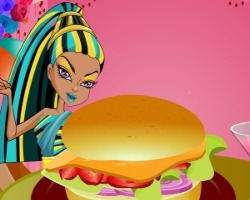play Monster High Burger