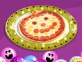 play Jack-O-Lantern Pizza