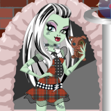 play Frankie Stein Dress Up