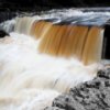 play Waterfalls Jigsaw