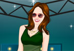play Emily Blunt Dress Up