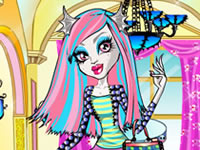 play Rochelle Goyle Dress Up