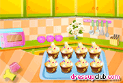 play Spongy Banana Cupcakes