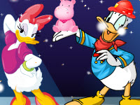 play Donald Dressup