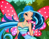 play Winx Flora Dressup