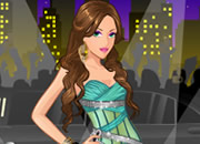 play Superstar Dress Up