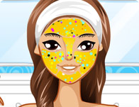 play Fascinating Girl Makeover