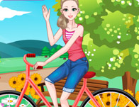 play Fashionable Bike Ride