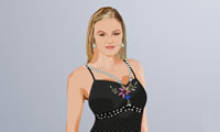 play Peppy'S Julia Stiles Dress Up