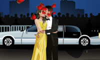 play Angelina Jolie And Brad Pitt Kiss