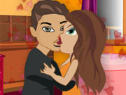 play Bratz Kissing 2: Let'S Go Party