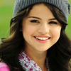 play Selena Gomez Lovely Puzzle