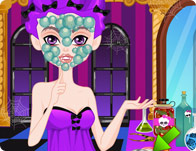 play Draculaura Spa Makeover