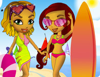 play Lisa And Mina On The Beach