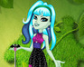 play Joyful Scarah Dress Up