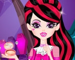 play Draculaura Spa Makeover