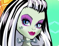 play Frankie Stein Dressup