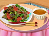 play Sara'S Cooking Class: Thai Beef Salad