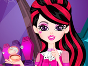 play Draculaura Spa Makeover