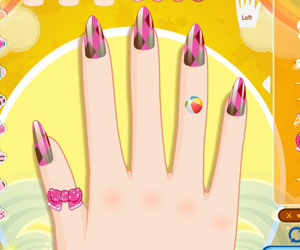 play Summer Manicure Style
