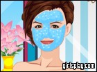 play Famous Ariel Winter Facial