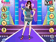 play Miley Cyrus Dressing Up
