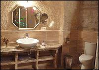 play Escape From The Cave Hotel