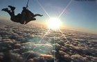 play Skydiving Simulator 2013