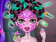 play Monster High Real Makeover